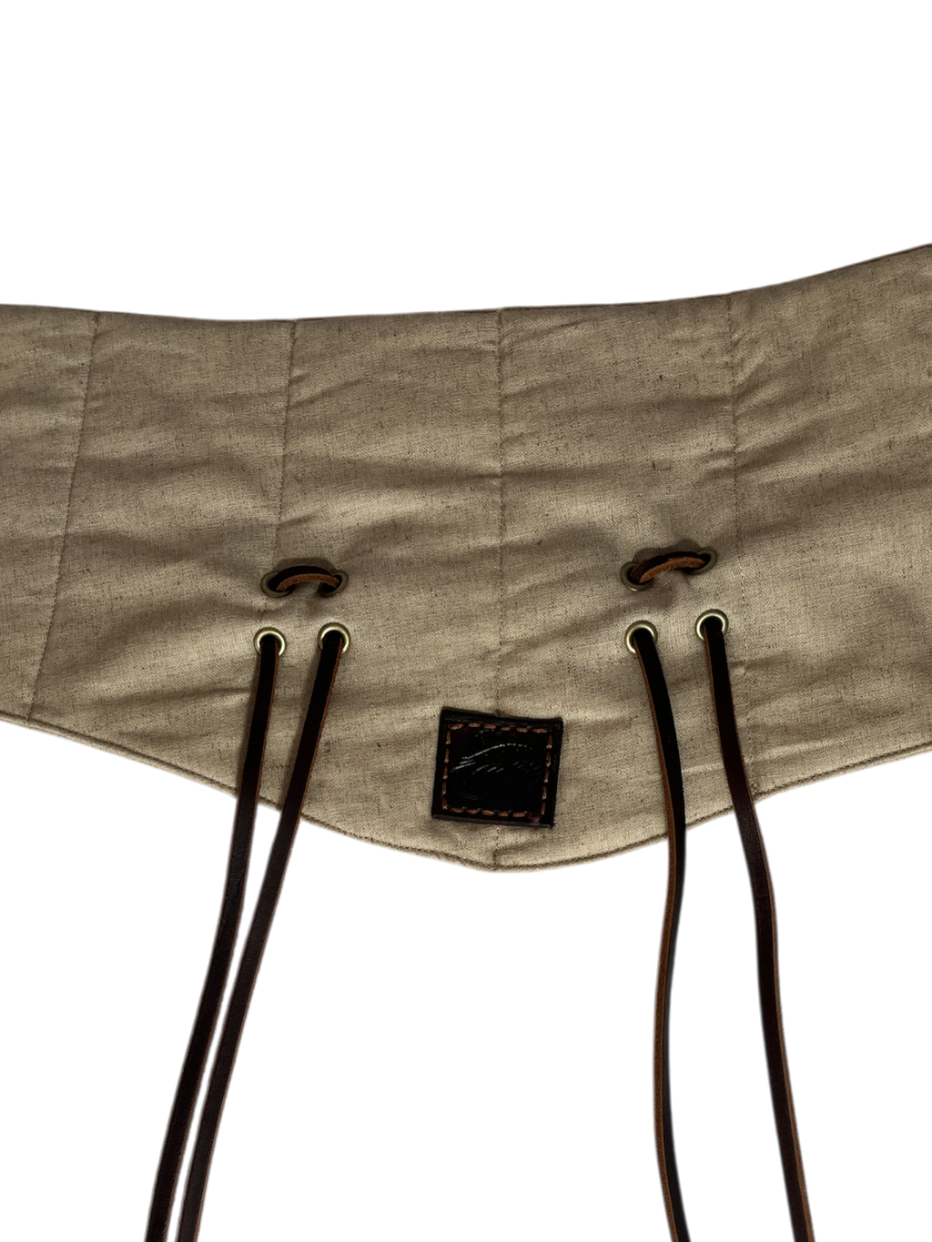 L’Atelier de la Crevette | Cuir et costumes médiévaux d’inspiration historique et fantastique | Ceinture gambison en lin| Vêtement et armure médiévale 