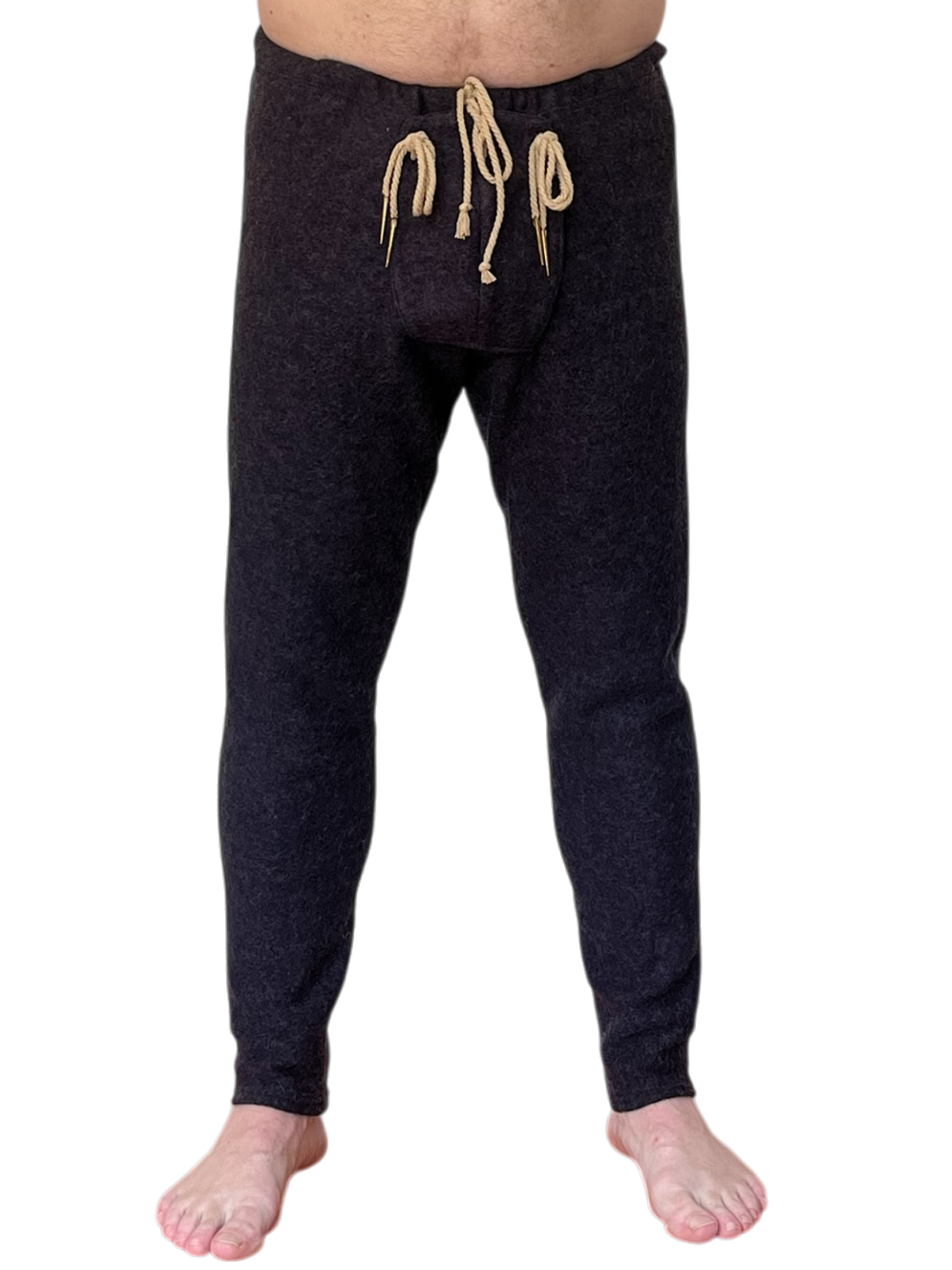  Chausses du Cordage de L'Atelier de la Crevette. Chausses jointes en laine-viscose extensible avec braguette intégrée, œillets cousus à la main et aiguillettes. Fabrication artisanale au Québec.