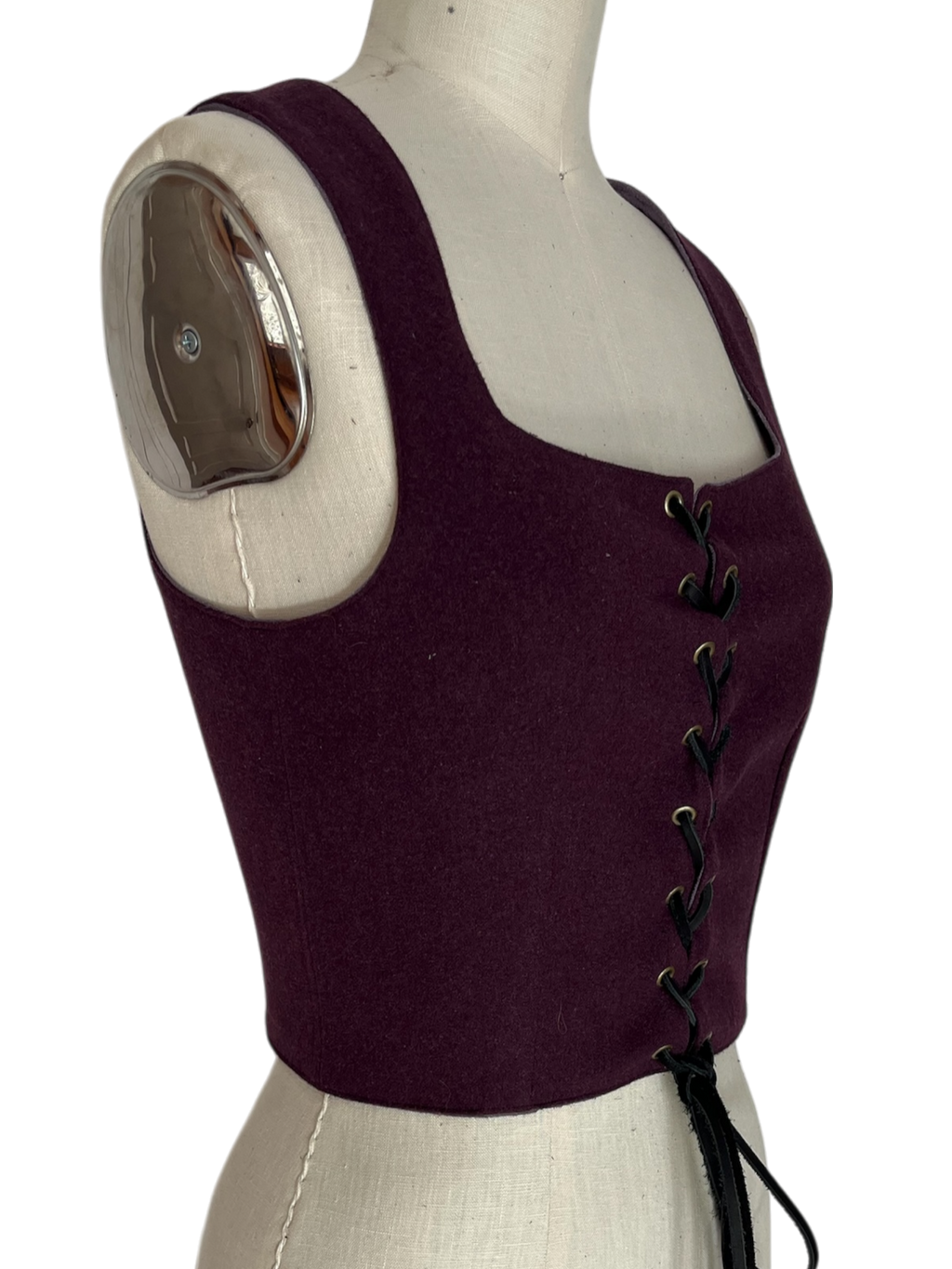 L’Atelier de la Crevette | Cuir et costumes médiévaux d’inspiration historique et fantastique | Bustier en laine doublé en ramie | Vêtement médiéval pour femme