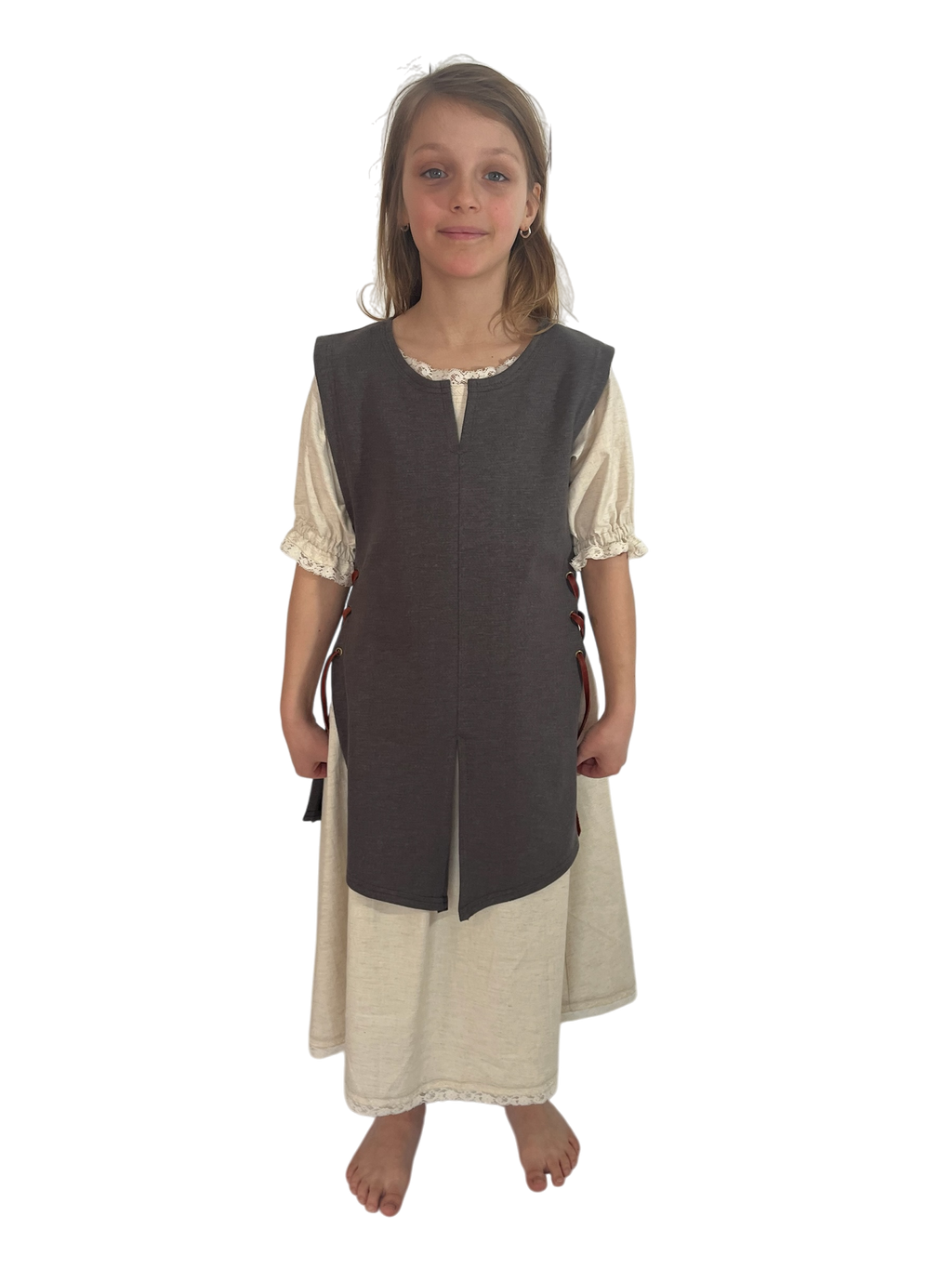 L’Atelier de la Crevette | Cuir et costumes médiévaux d’inspiration historique et fantastique | Surcot pour enfant en chanvre | Vêtement médiévale pour enfant