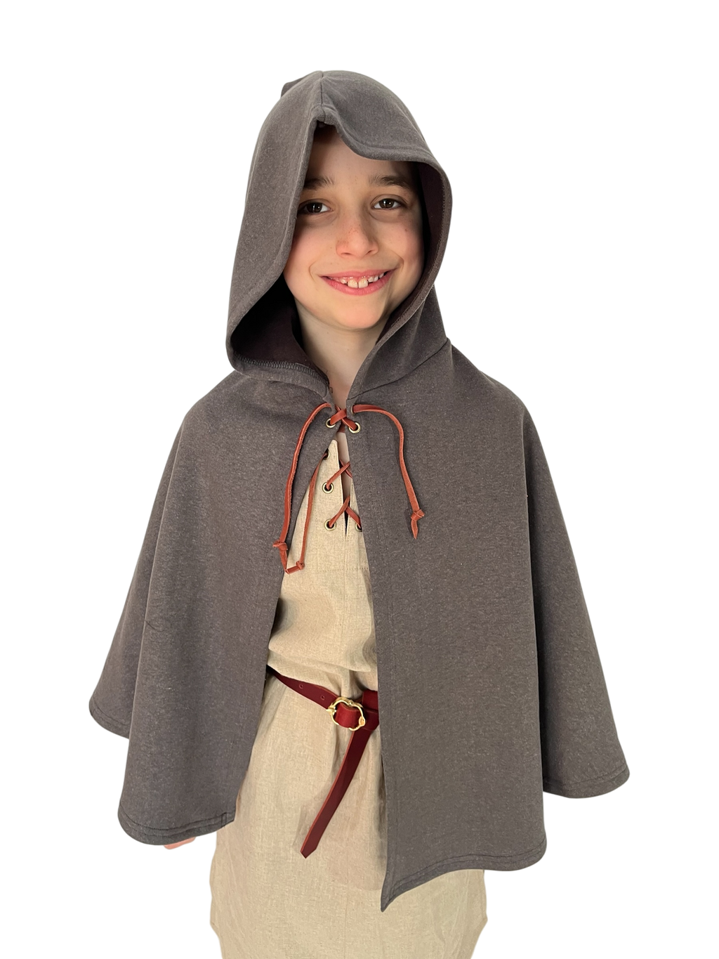 L’Atelier de la Crevette | Cuir et costumes médiévaux d’inspiration historique et fantastique | Cape pour enfant en chanvre | Vêtement médiévale pour enfant